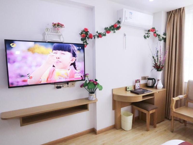 Greentree Inn Zhejiang Jiaxing West Zhongshan Road Vintage Car Building Express Hotel Luaran gambar