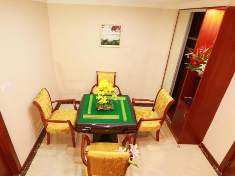 Greentree Inn Zhejiang Jiaxing West Zhongshan Road Vintage Car Building Express Hotel Luaran gambar
