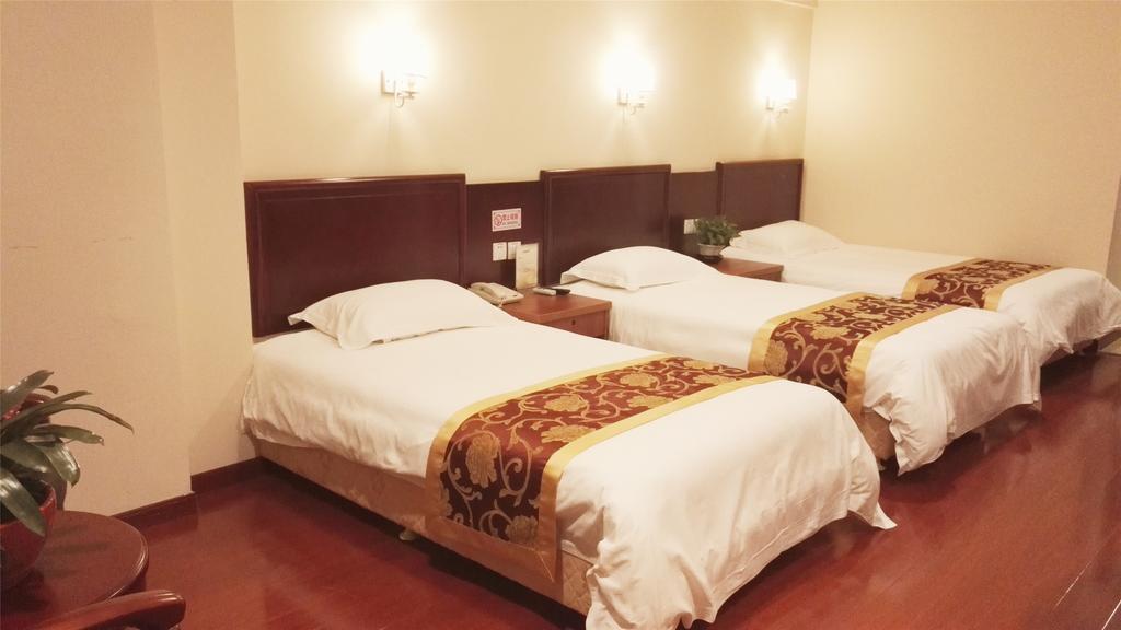 Greentree Inn Zhejiang Jiaxing West Zhongshan Road Vintage Car Building Express Hotel Luaran gambar