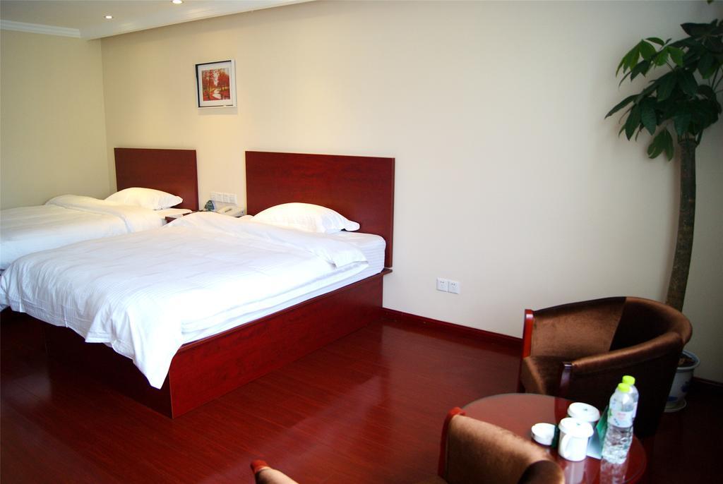 Greentree Inn Zhejiang Jiaxing West Zhongshan Road Vintage Car Building Express Hotel Luaran gambar