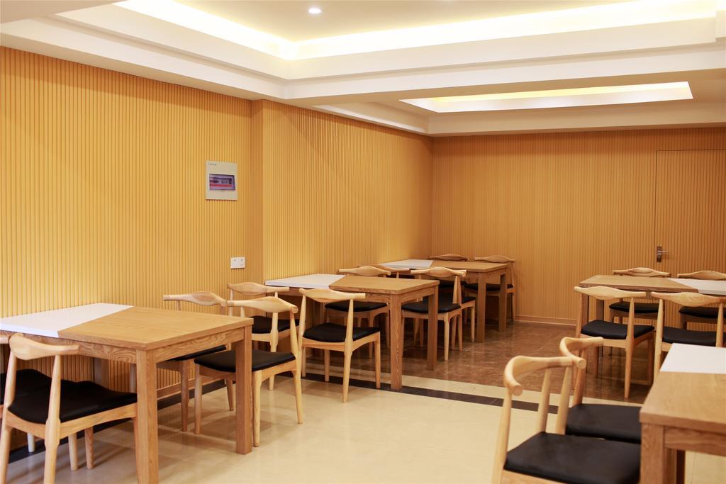 Greentree Inn Zhejiang Jiaxing West Zhongshan Road Vintage Car Building Express Hotel Luaran gambar